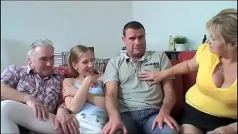 免费看肏逼视频 · 11