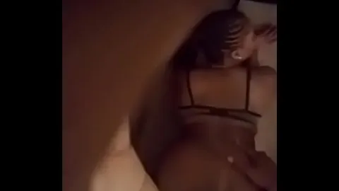 极品黄色视频 · 四